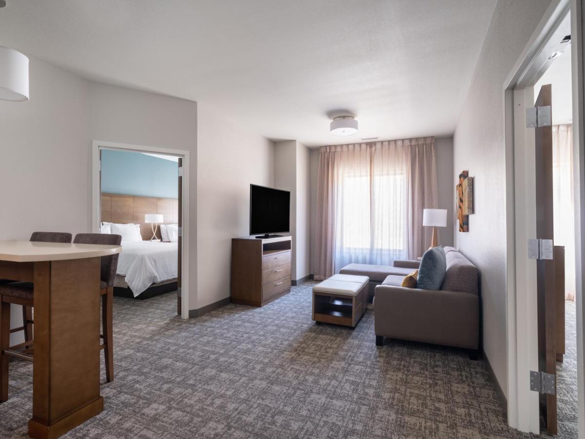 Staybridge Suites - Sioux City Southeast By Ihg Exterior foto